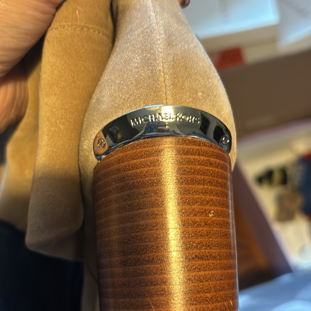 Michael Kors Regina boot - Picture 7 of 7